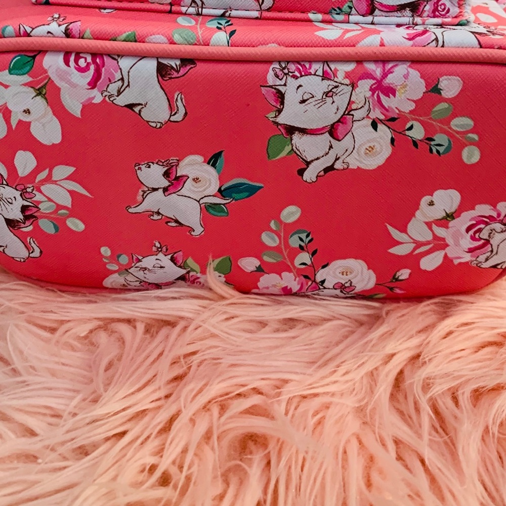 Loungefly Aristocats Marie Backpack - Picture 2 of 4
